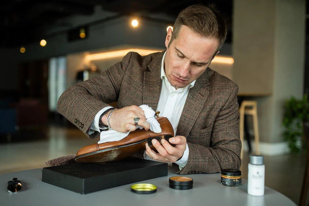 Learn Mirror Shine - 3 Minute Video - Thomas George Collection