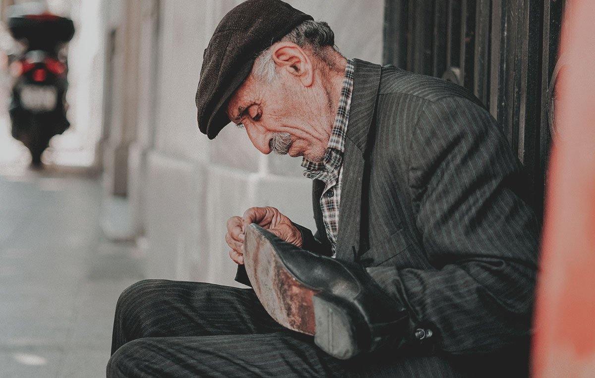 Stop! Read This Before You Throw Your Shoes Out! - Thomas George Collection