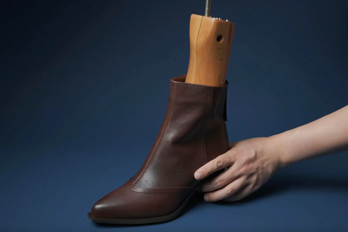 Stretch Your Dollar: How to Make Tight Shoes Fit Comfortably | Shoe Care | Trimly Stretch Your Dollar: How to Make Tight Shoes Fit Comfortably | Shoe Care | Trimly